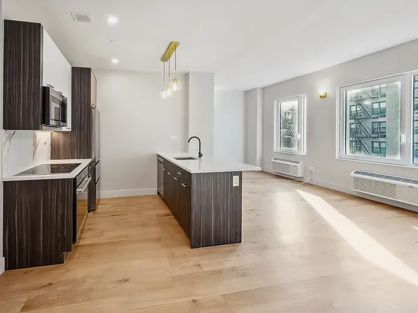(undisclosed Address), Bronx, NY 10461