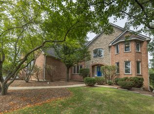 3702 W Homestead Trl, Crystal Lake, IL 60012