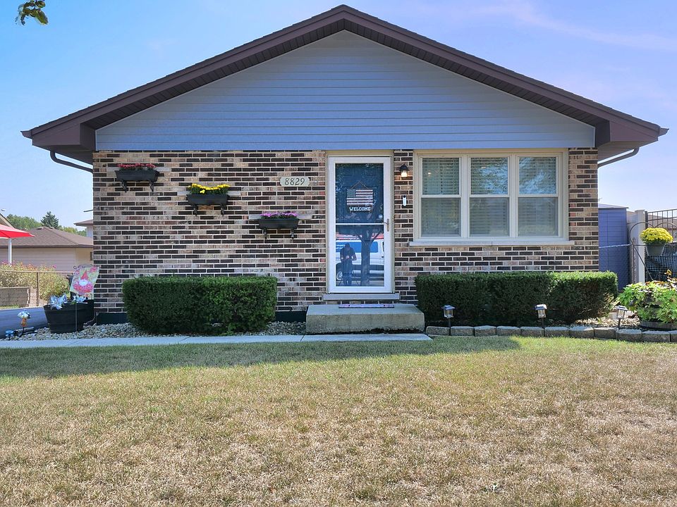 1st image of 8829 167th St