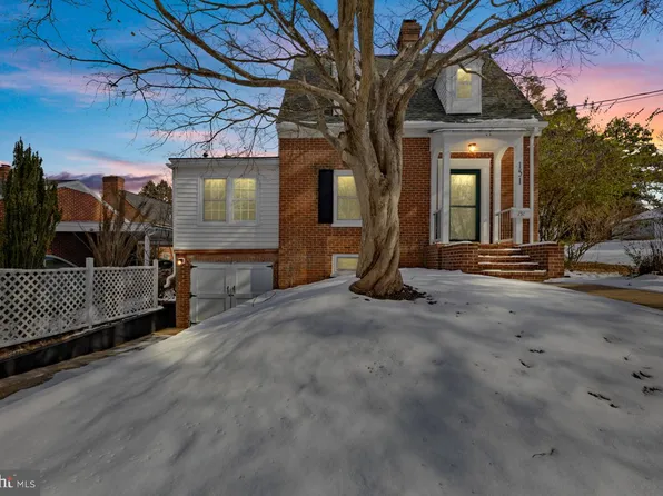 151 S Almond St, Orange, VA 22960