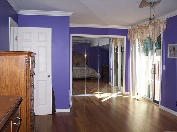 5th image of 20 Jarvis Dr