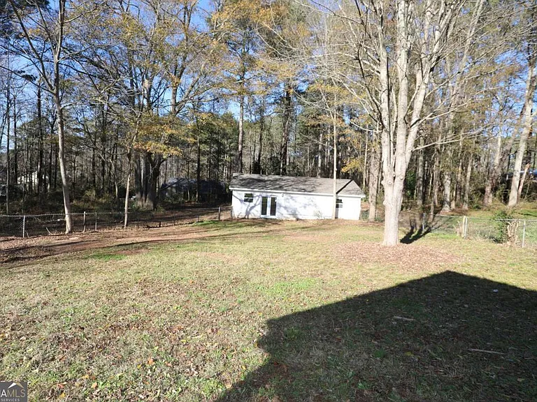 77 Franklin Hwy — Photo 37