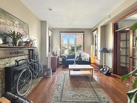 1st image of 3449 W Diversey Ave #2