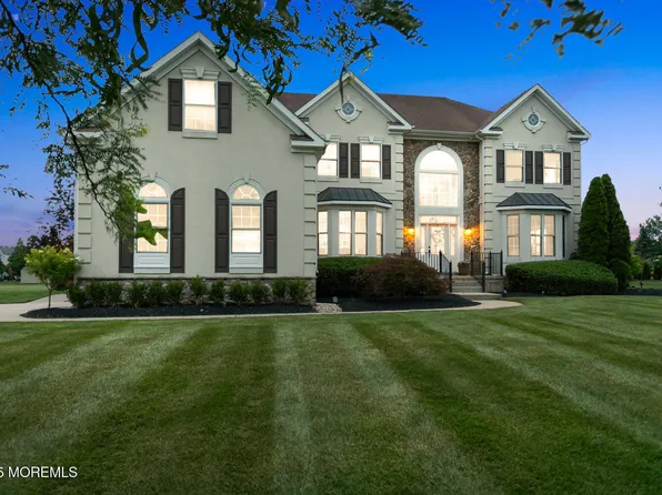 14 Kirsten Drive, Freehold, NJ 07728