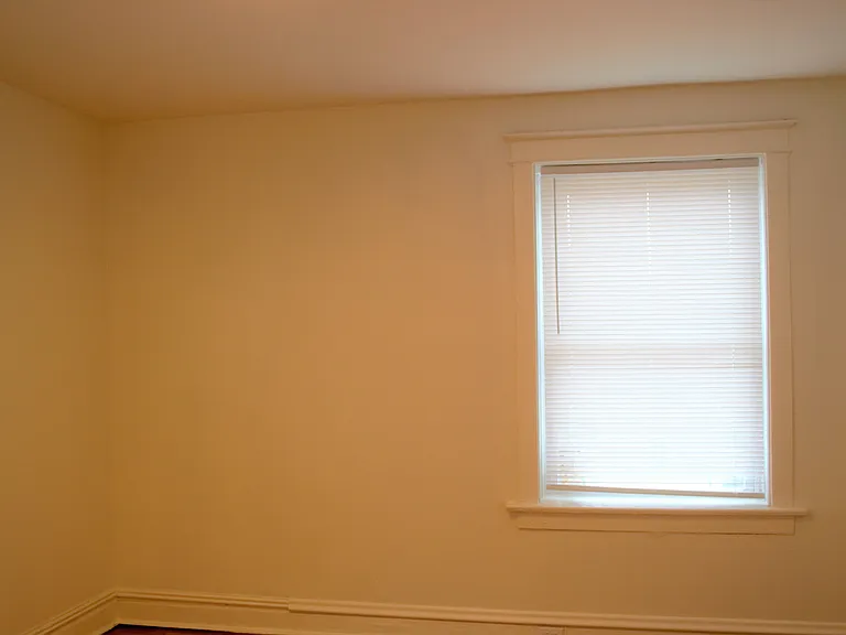 4347 Lafayette Ave #1E — Photo 7