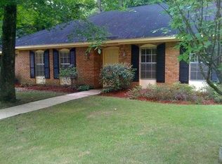 65 Coventry, Tuscaloosa, AL 35404