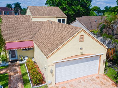 19146 NW 81 Place, Hialeah, FL, 33015