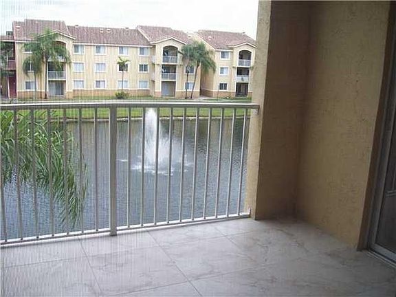 5th image of 2640 S University Dr APT 326