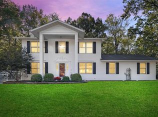 3605 Silver Ridge Dr, Saint Peters, MO 63376