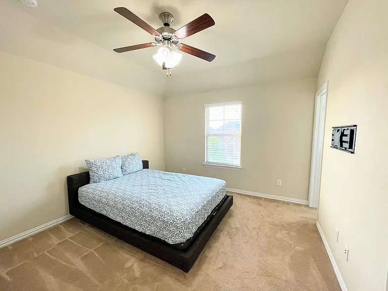 11513 Morrow Ln — Photo 30