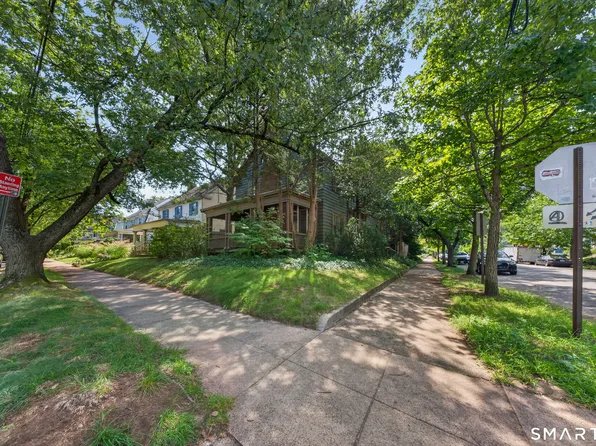 49 Hubinger Street, New Haven, CT 06511