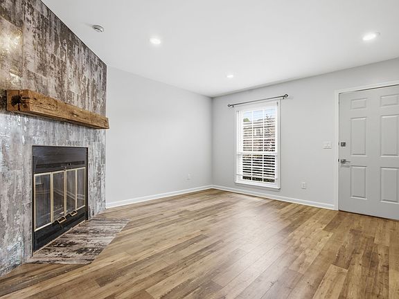 2nd image of 236 Thistle Ln