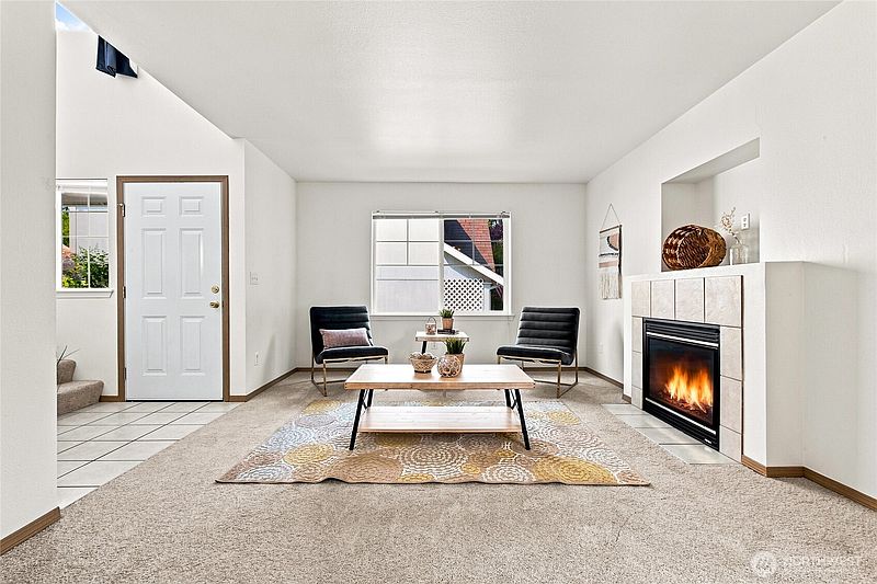 5th image of 910 27th Avenue SE