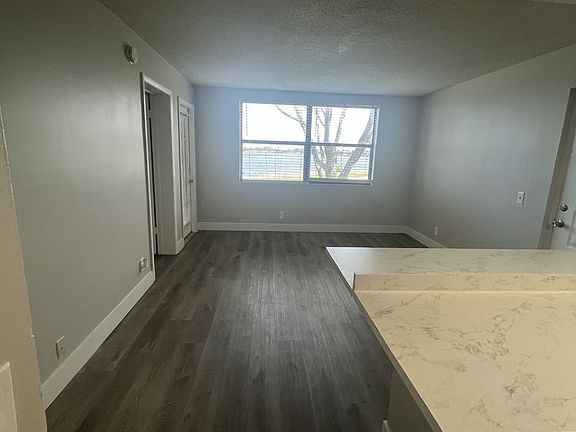 4th image of 728 Executive Center Dr APT 211