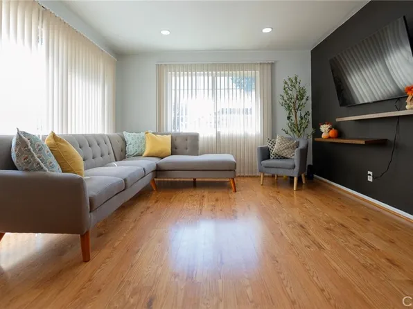 1249 Edwards St APT 28, Redlands, CA 92374