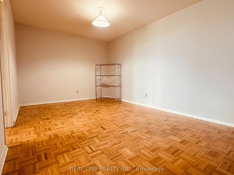 75 Bamburgh Cir #1723 — Photo 12