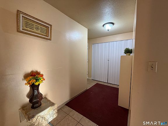 4th image of 157 Bull Hill Lane APT 102