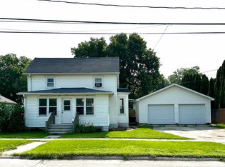 210 5th Ave SE, Independence, IA 50644