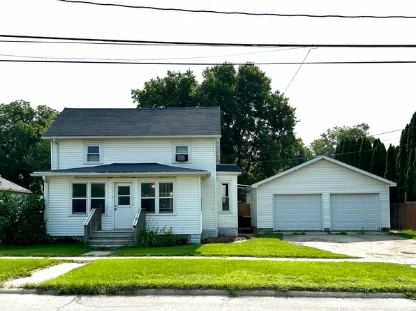 210 5th Ave SE, Independence, IA 50644