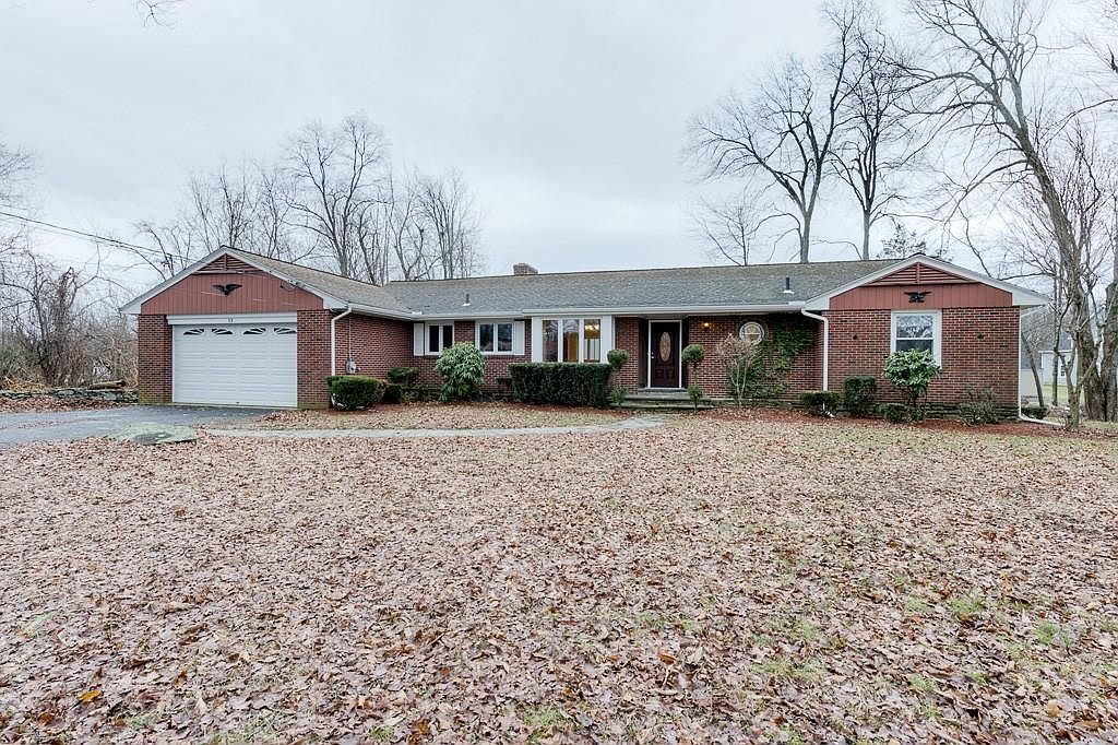 93 Gold St, Shrewsbury, MA 01545 Zillow