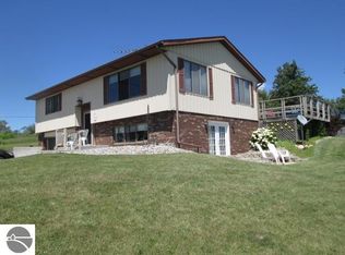549 W State Rd, West Branch, MI 48661