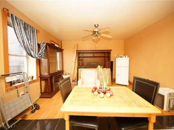 21 Charlotte Street image 11 of 17