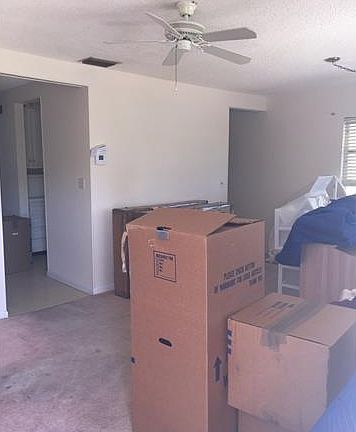 4th image of 23 Dawn Flower Cir