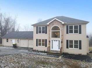 5693 Neola Rd, Stroudsburg, PA 18360