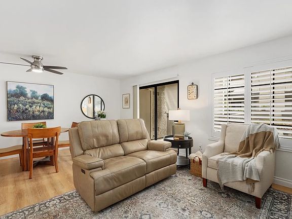 2nd image of 15086 Avenida Venusto Unit 223