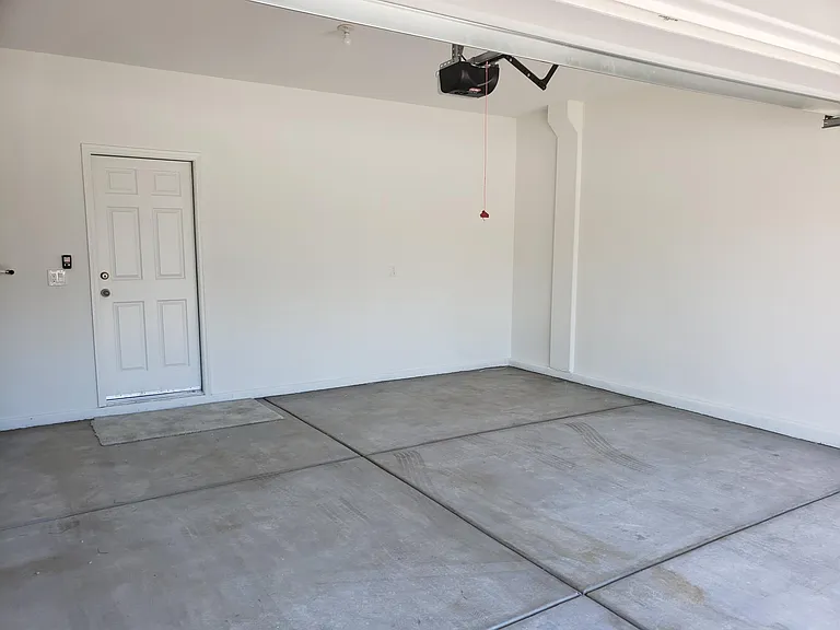 10456 Mount Charleston Ave — Photo 32