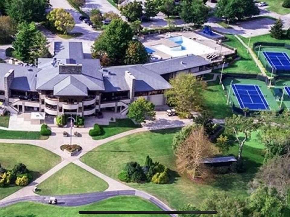 2nd image of 5577 Dunrobin Drive