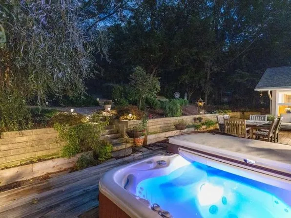 2811 Druid Hill Dr, Des Moines, IA 50315