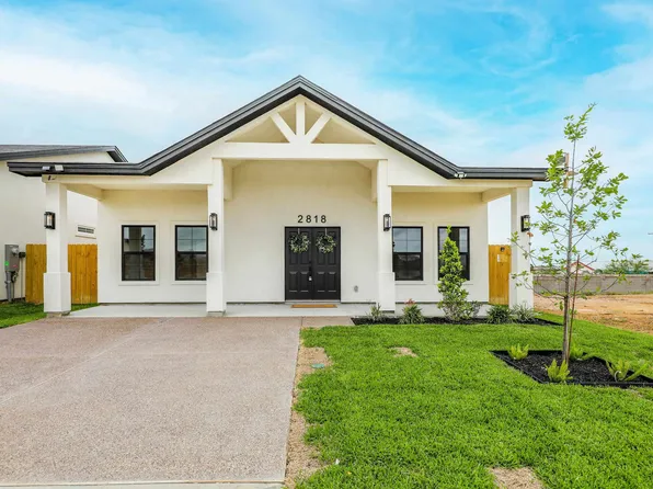 2818 Adamsville Dr, Laredo, TX 78046