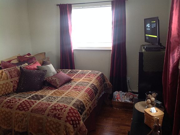 5th image of 3724 Drakewood Dr #1
