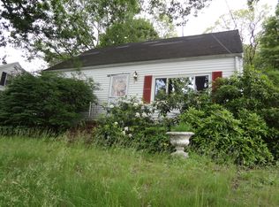 368 Lynnfield St, Peabody, MA 01960