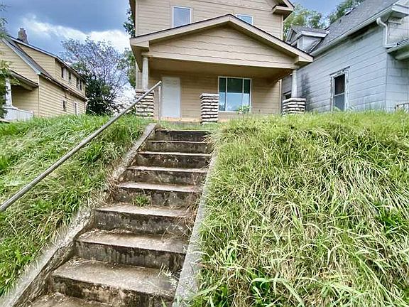 3rd image of 2003 Central Ave