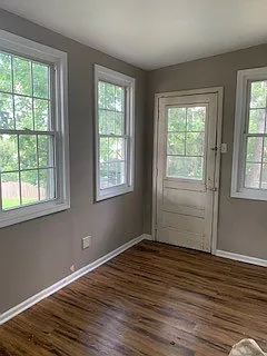 1429 S Hamilton St — Photo 14