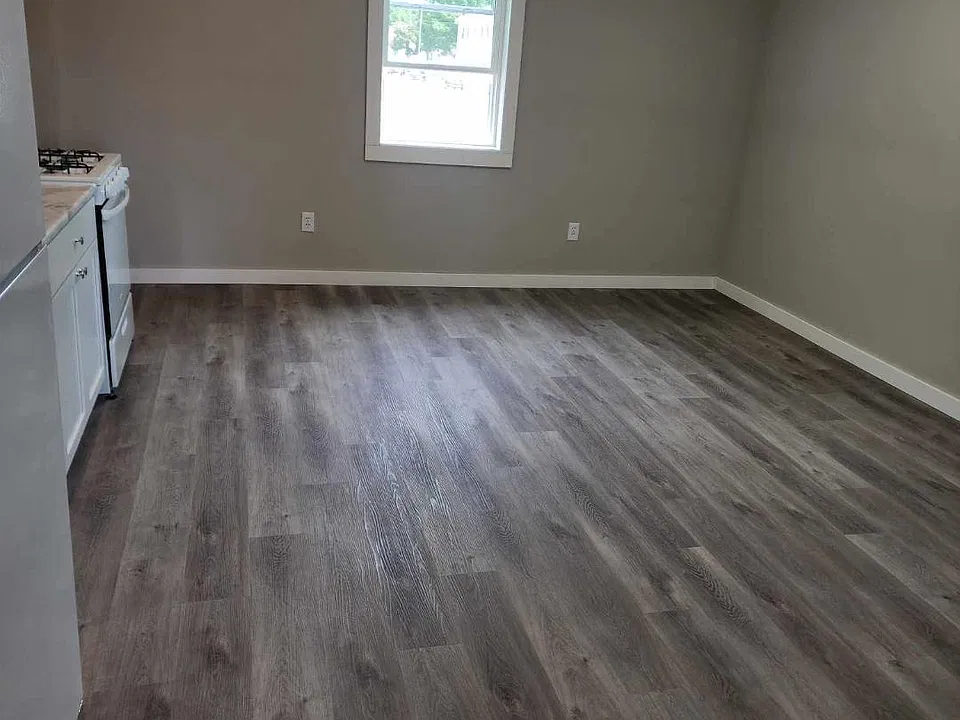 117 E High St #2
