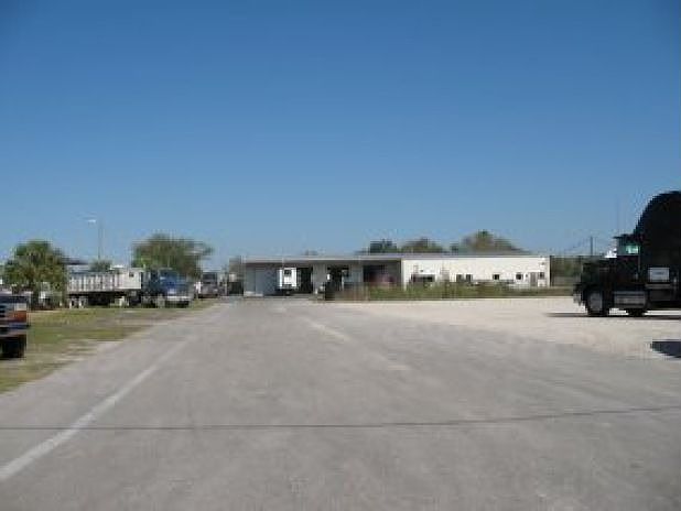 1st image of 5730 E Columbus Dr
