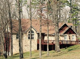 2 Fitch Cir, Rogers, AR 72756