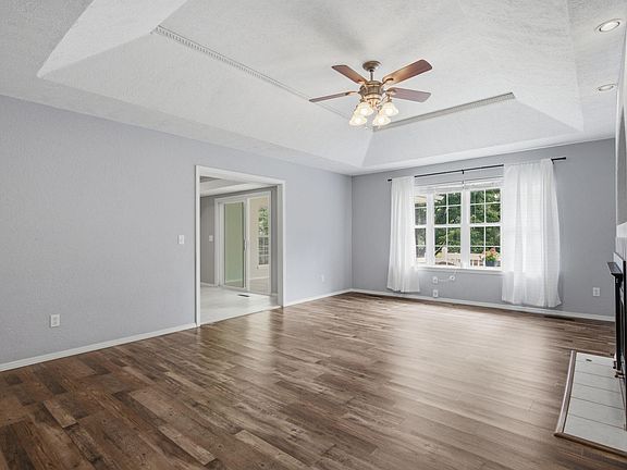 4th image of 5710 S Wedgewood Avenue