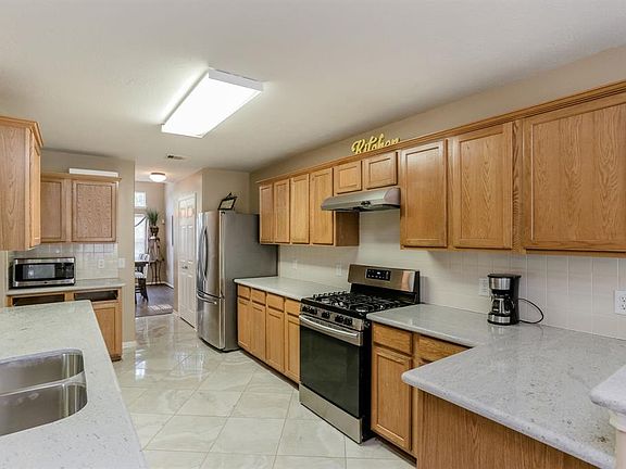4th image of 22027 Guston Hall Ln