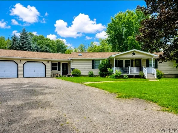 1738 Cheney Rd, Freedom, NY 14065