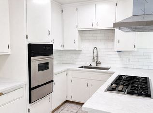 716 Glenway Dr APT 1, Inglewood, CA 90302