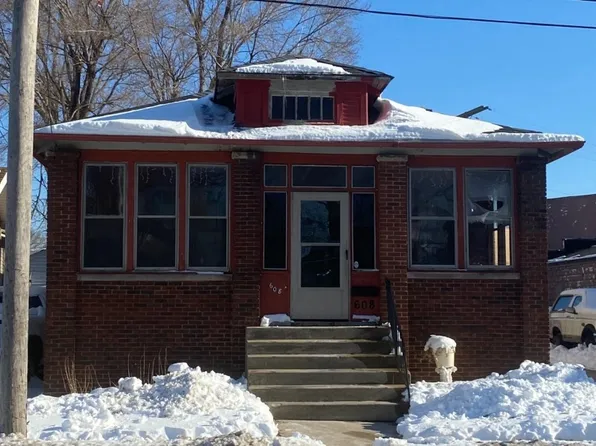 608 Highland St, Hammond, IN 46320