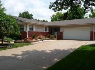 9001 W Warren St, Wichita, KS 67212