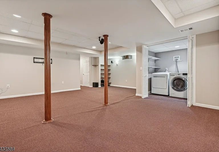 96 Jillian Blvd — Photo 16