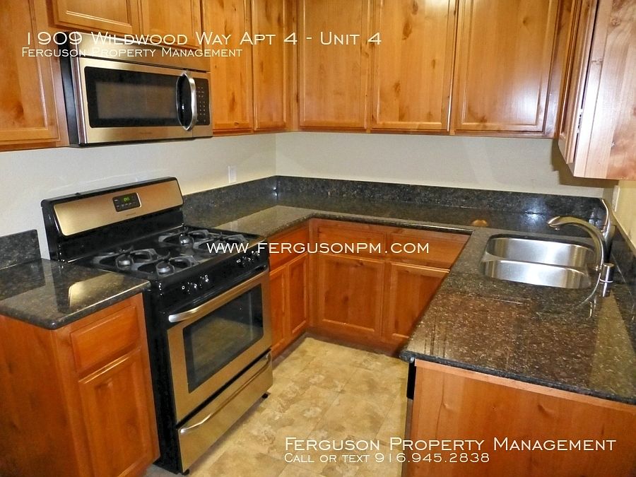 1st image of 1909 Wildwood Way APT 4