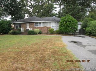 3001 Brinkley Dr, Spring Lake, NC 28390