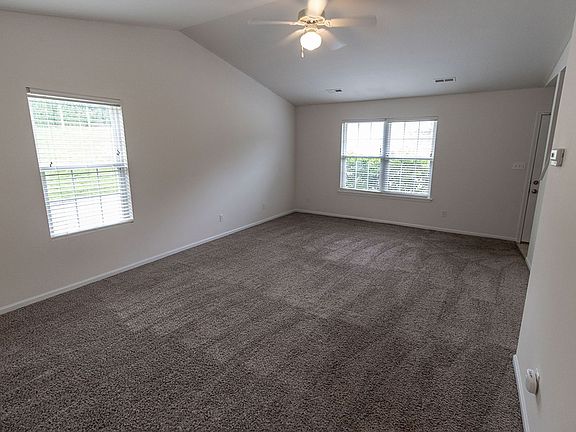 5th image of 3306 Saint Charles Rd